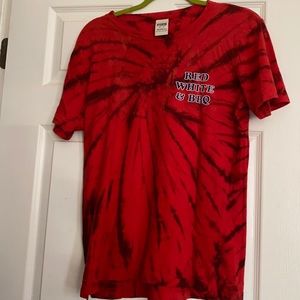 PINK tie-dye graphic tee